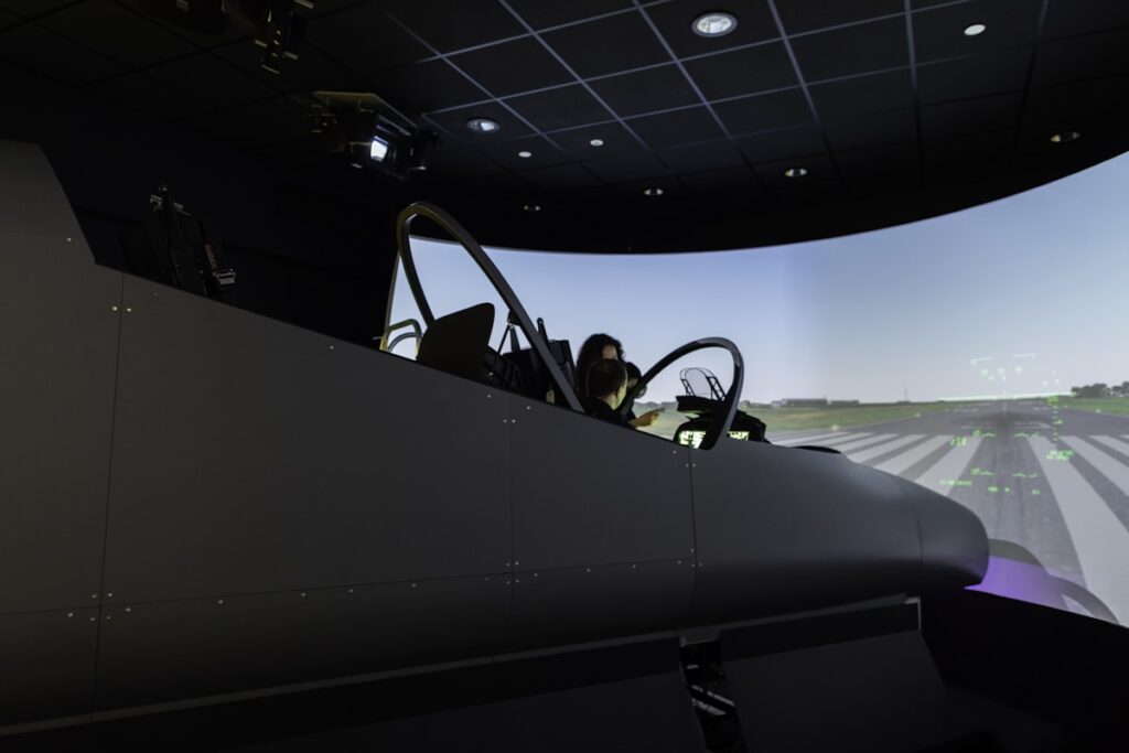 TrackIR vs Tobii vs DelanClip: Head Tracking Showdown for Flight Sims in 2025